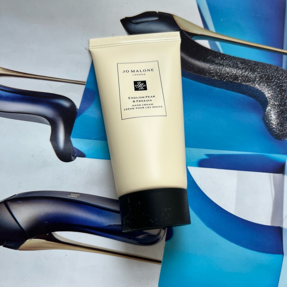 Jo Malone london english pear & freesia Hand Cream 1.7 Oz sealed